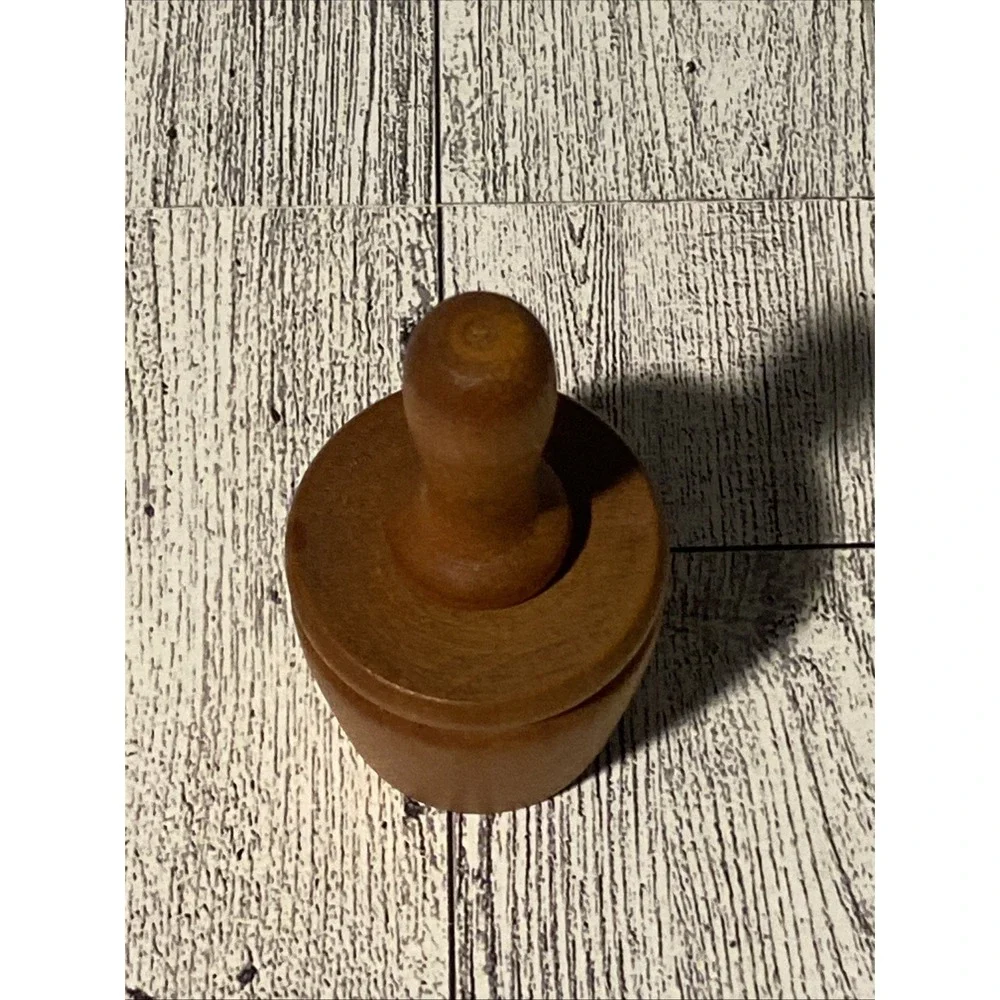 Vintage Miniature Primitive 3